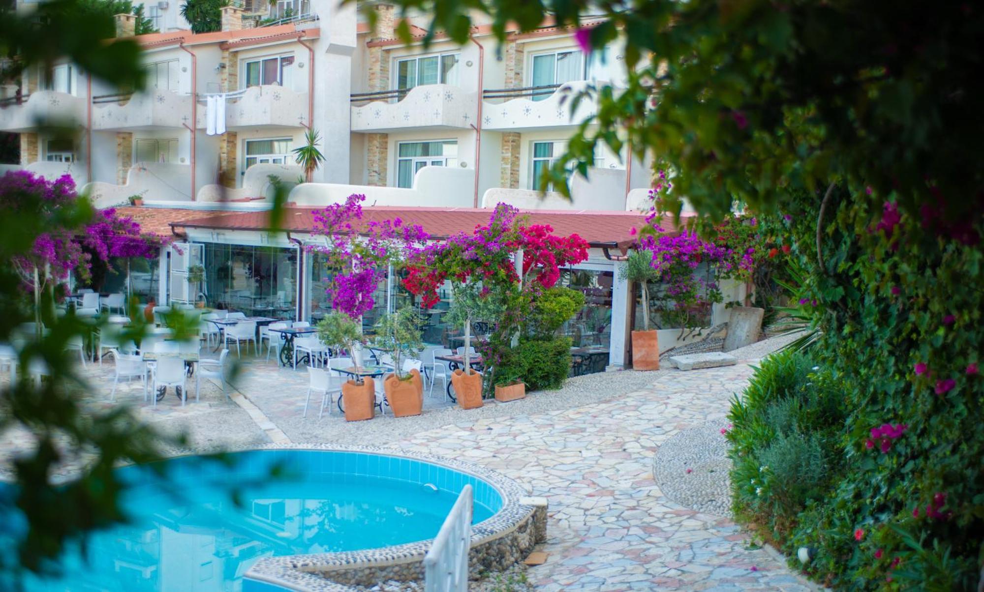 Bougainville Bay Apartments Саранда Экстерьер фото