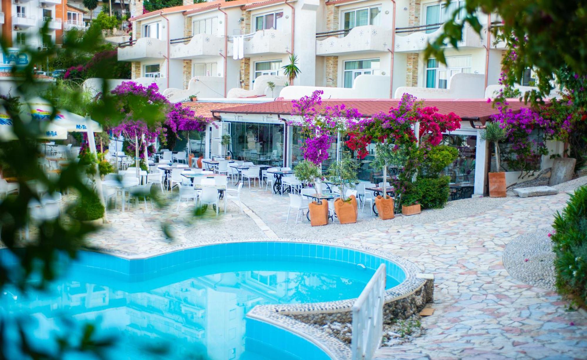 Bougainville Bay Apartments Саранда Экстерьер фото