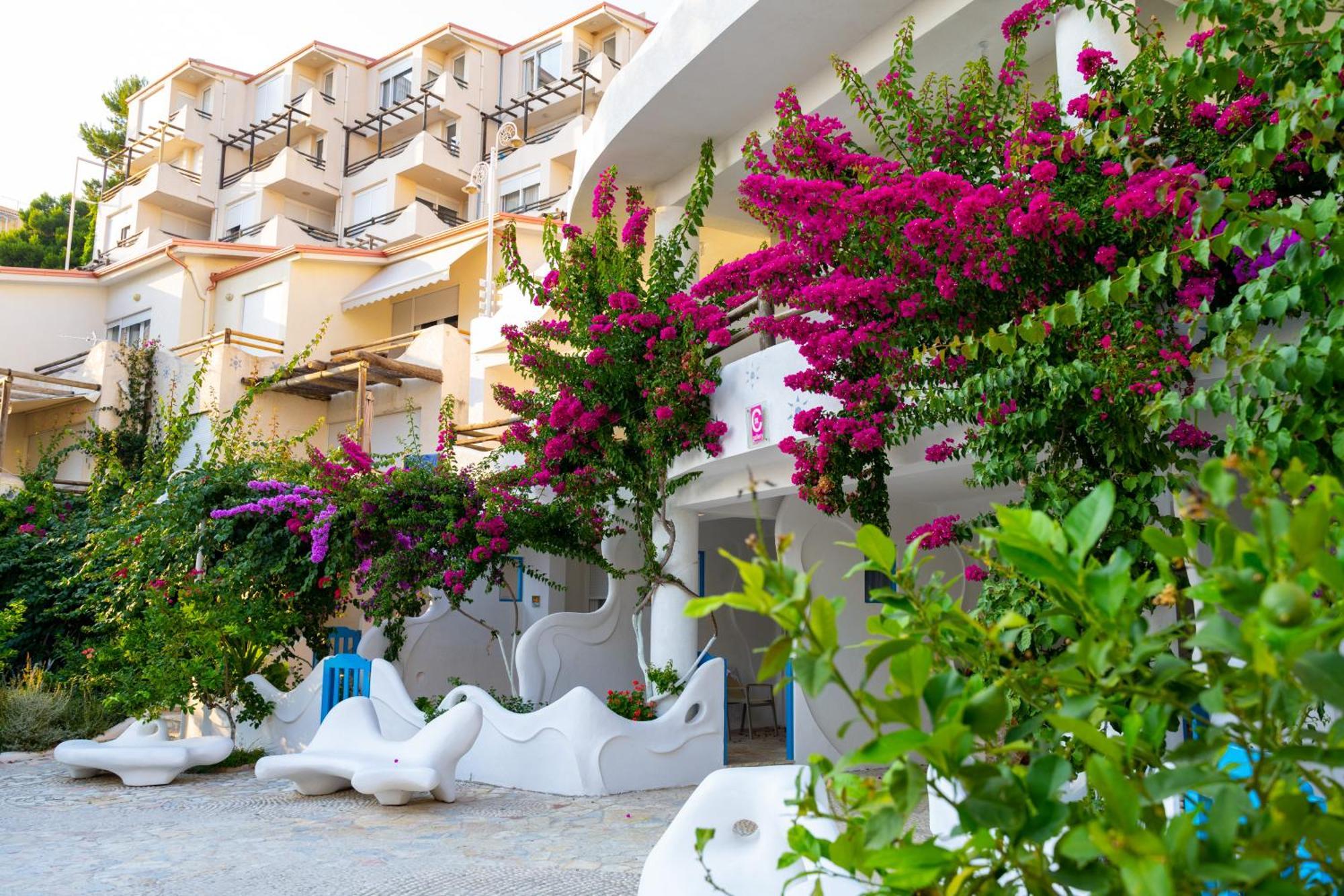 Bougainville Bay Apartments Саранда Экстерьер фото